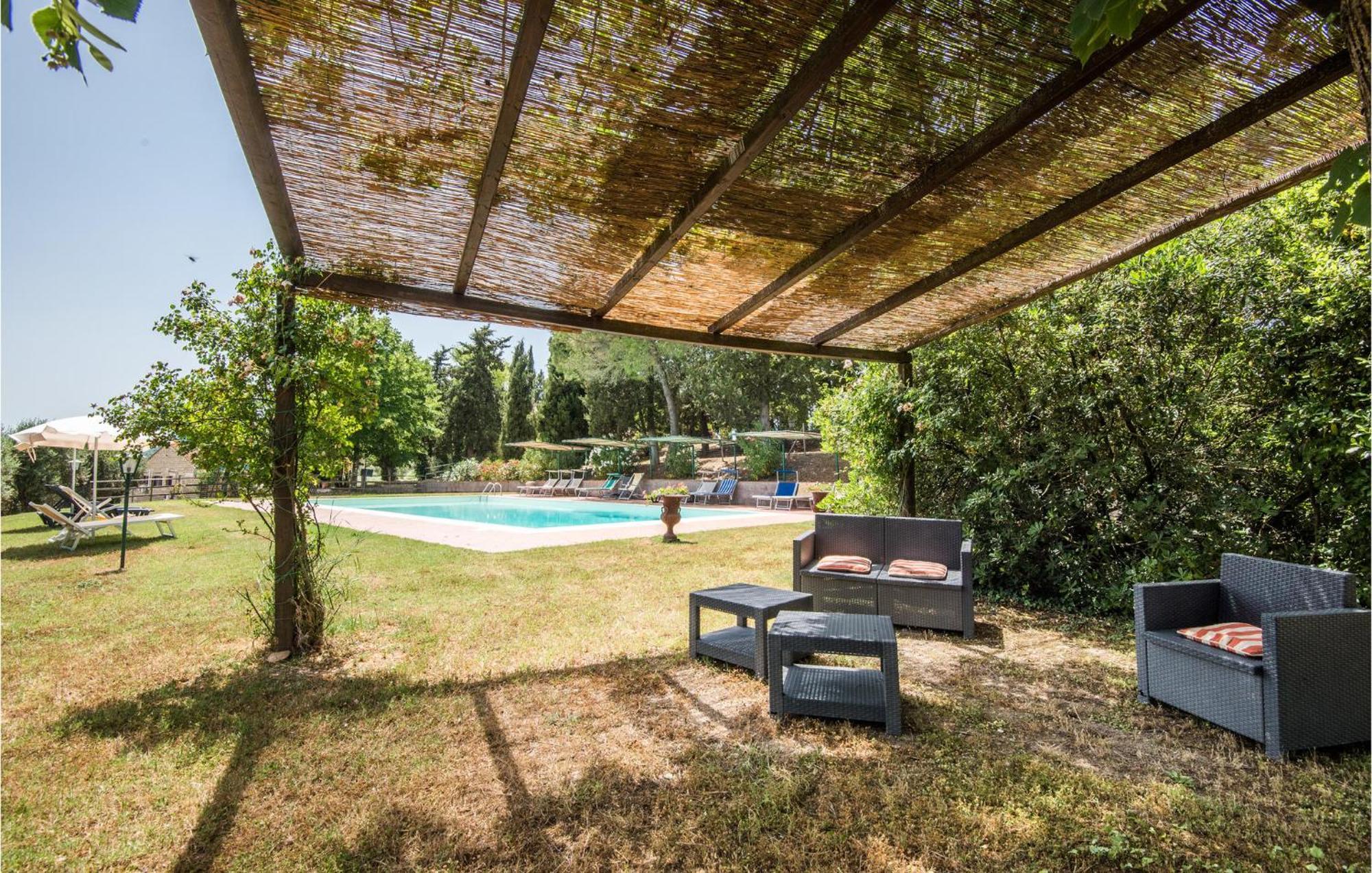 Materno 2 Apartment Radicondoli Luaran gambar
